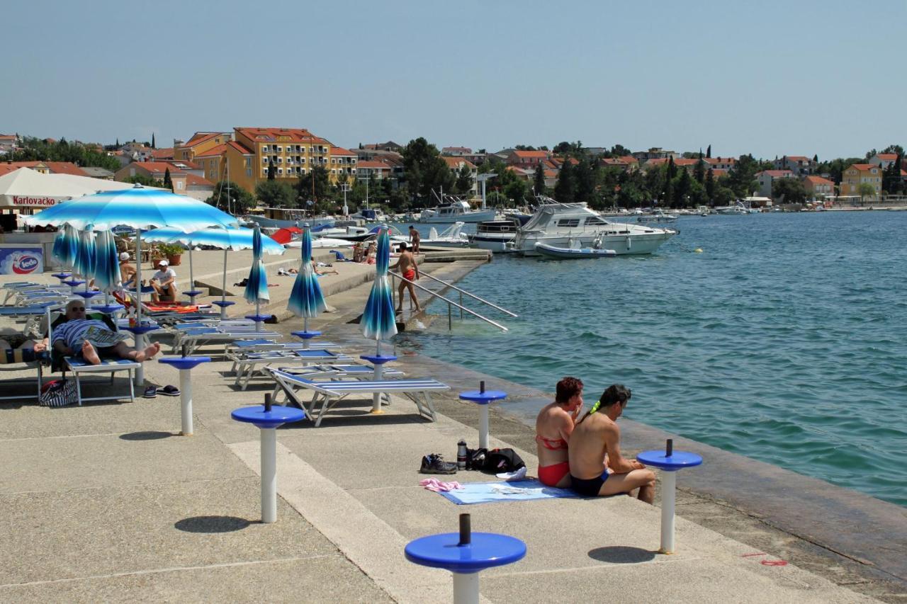 Apartments With A Parking Space Selce, Crikvenica - 5531 Buitenkant foto