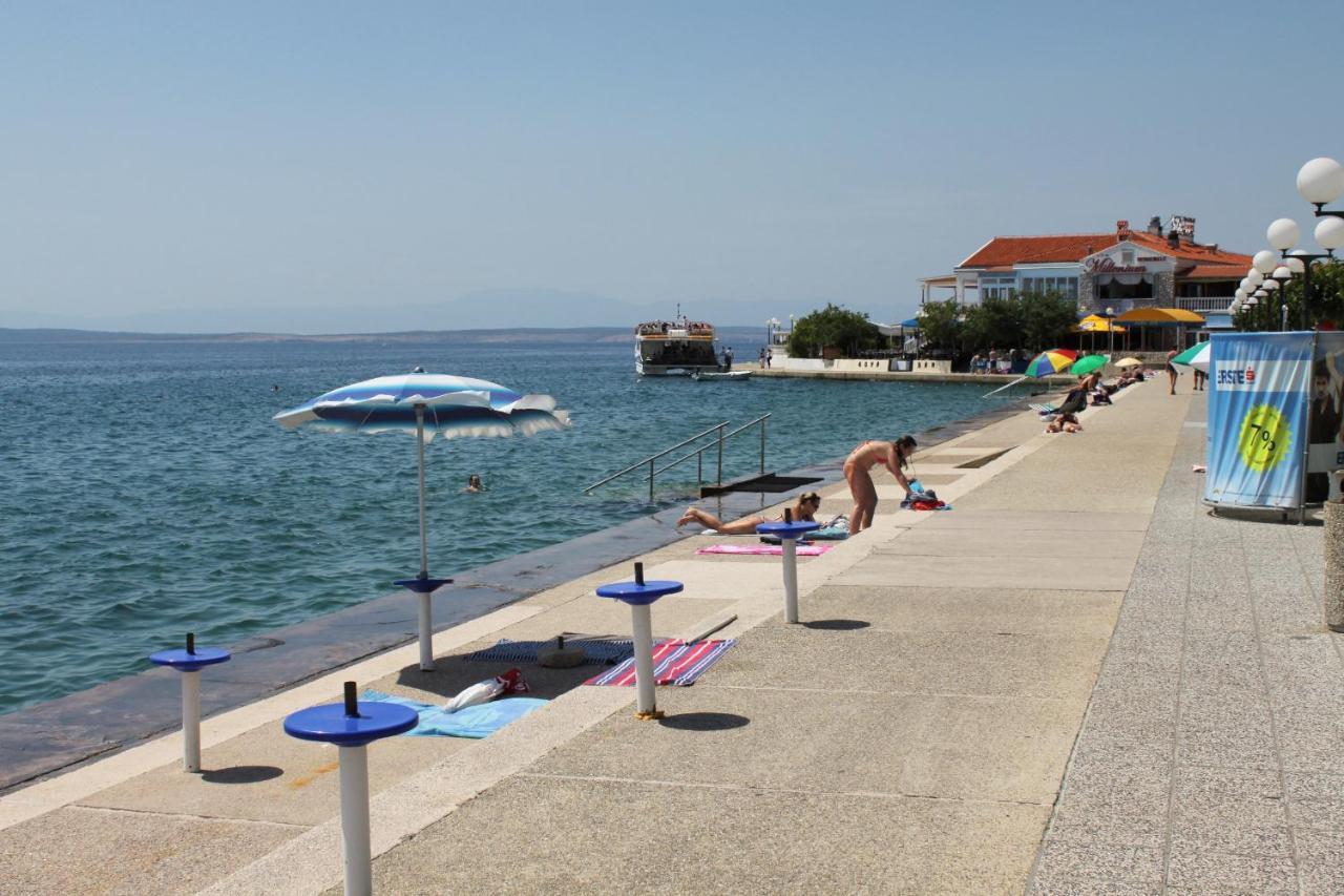 Apartments With A Parking Space Selce, Crikvenica - 5531 Buitenkant foto