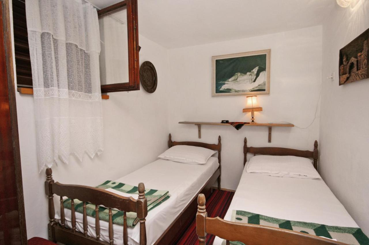Apartments With A Parking Space Selce, Crikvenica - 5531 Buitenkant foto