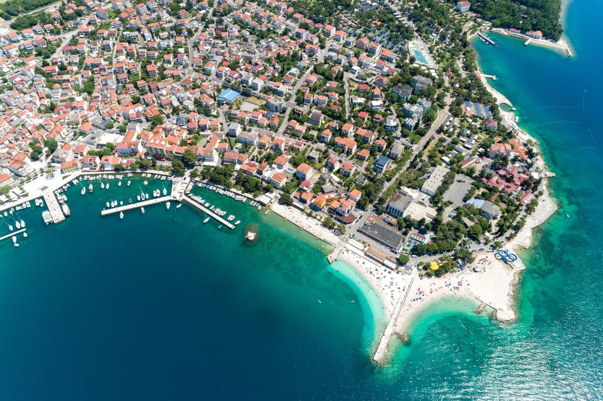 Apartments With A Parking Space Selce, Crikvenica - 5531 Buitenkant foto